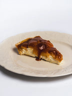 Porción Tarta de manzana de OMA by Luchi
