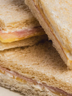 Sandwiches Jamón y queso de OMA by Luchi