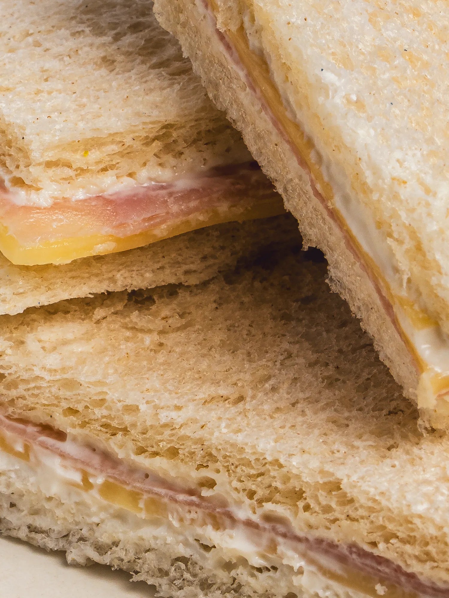 Sandwiches Jamón y queso de OMA by Luchi